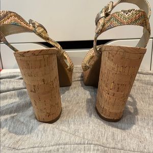 Anne Klein Shoes - Anne Klein size 7 multicolor block heel